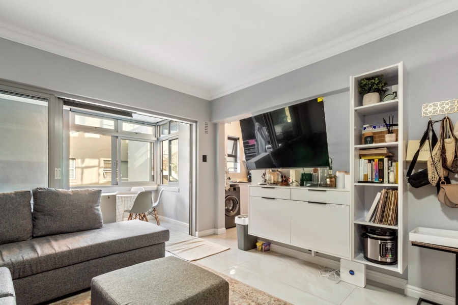 To Let 0 Bedroom Property for Rent in Mouille Point Western Cape